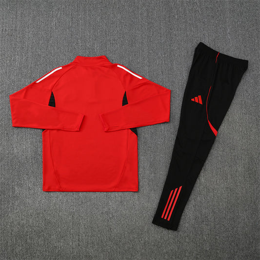 Manchester United 25/26 Tracksuit - Red