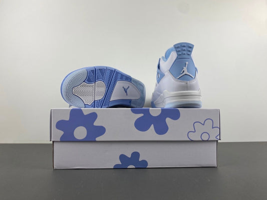 Nike Air Jordan 4 Retro "Forget Me Not"