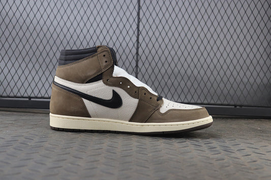 Nike air jordan 1 high x travis scott mocha, all sizes available.