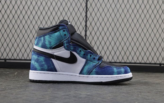 Nike air jordan 1 high tie dye, all sizes available.