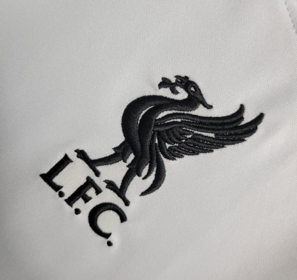 Liverpool 23/24 away white/green shirt
