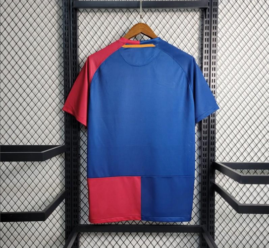 Barcelona 08/09 home red/blue shirt