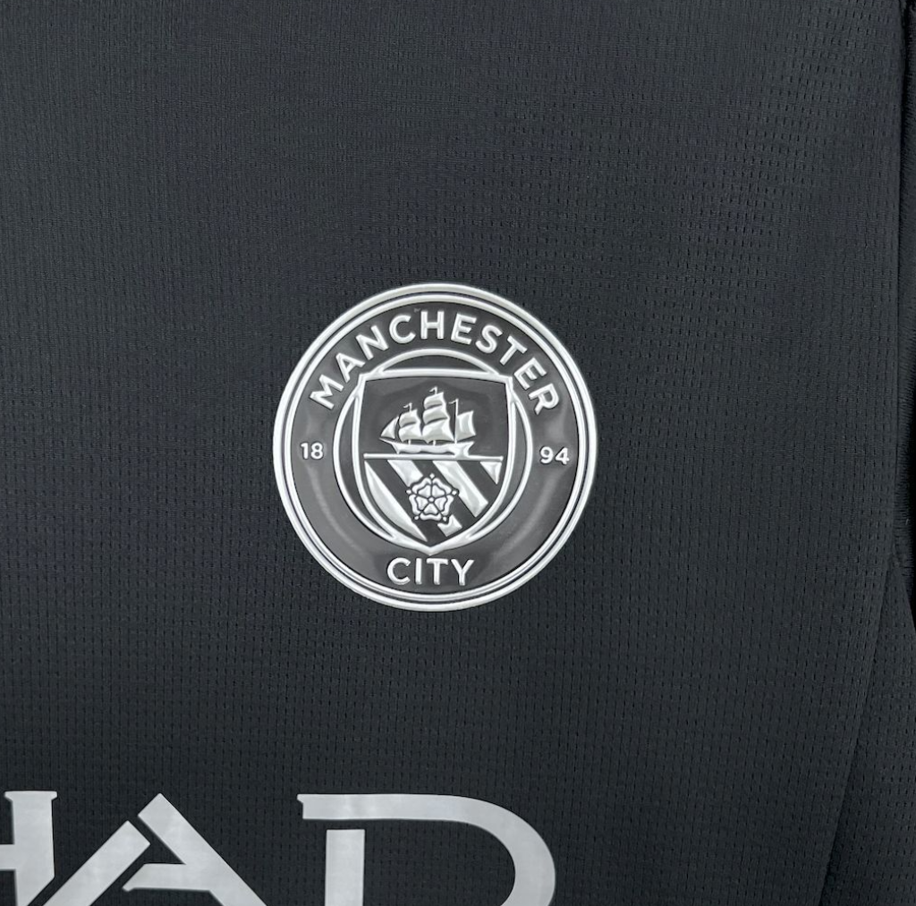 Manchester City 25/26 Away Jersey – The Midnight City