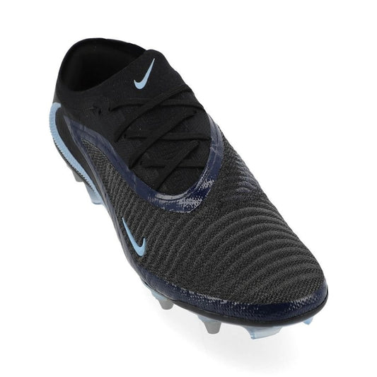 front view of the Nike Phantom 6 Elite Low Cut SG-PRO from the stealthy Shadow Pack