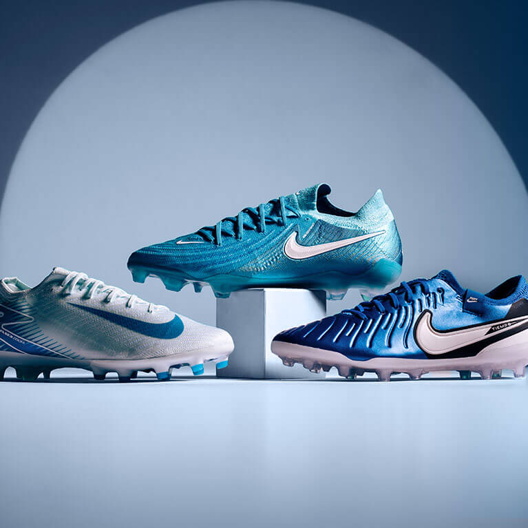 Nike "Mad Ambition" Pack