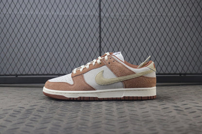 Nike dunk low medium curry, all sizes available.