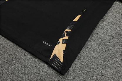 Real Madrid 24/25 Tracksuit - Black