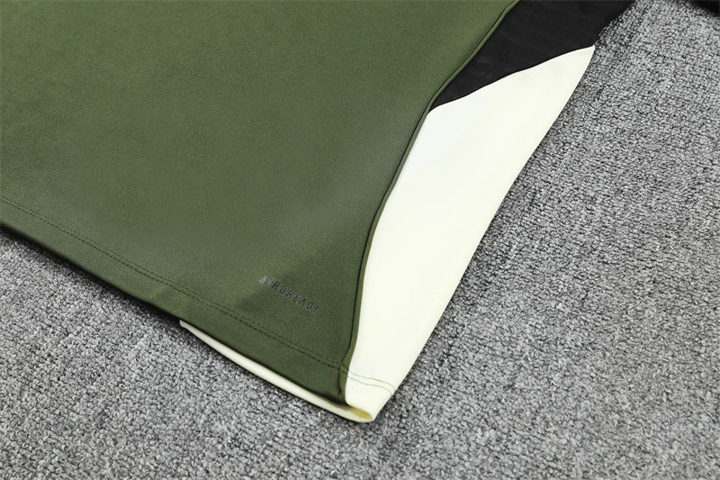 Bayern Munich 25/26 Tracksuit - Olive