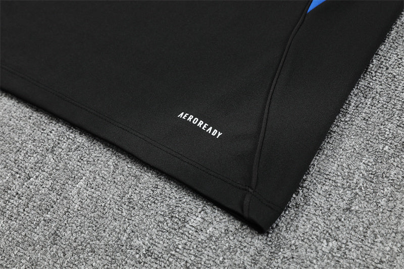 Manchester United 25/26 Tracksuit - Black