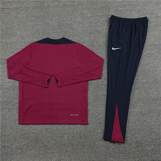 England 24/25 Tracksuit - Rose Gold
