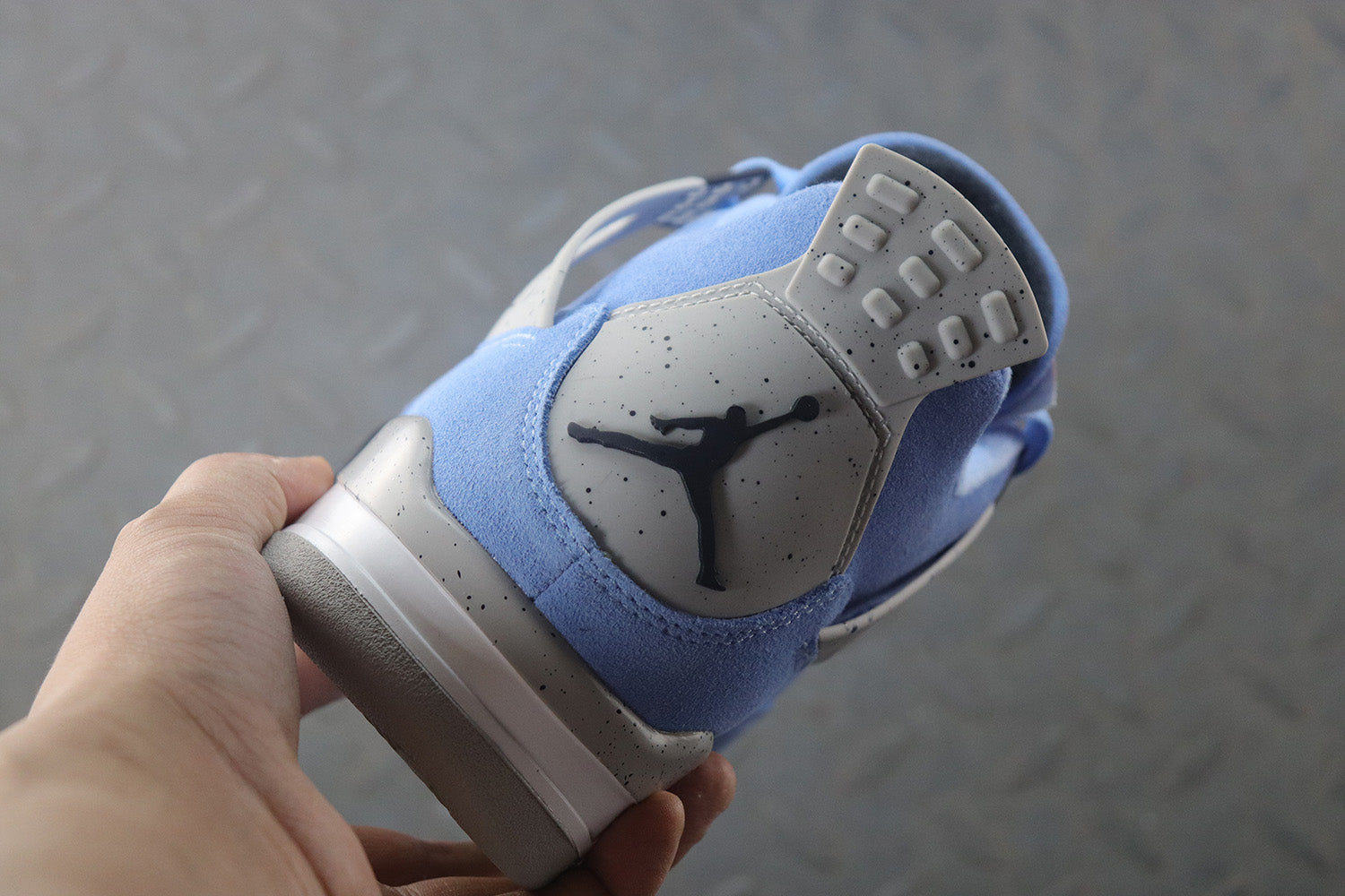 Nike air jordan 4 university blue, all sizes available.