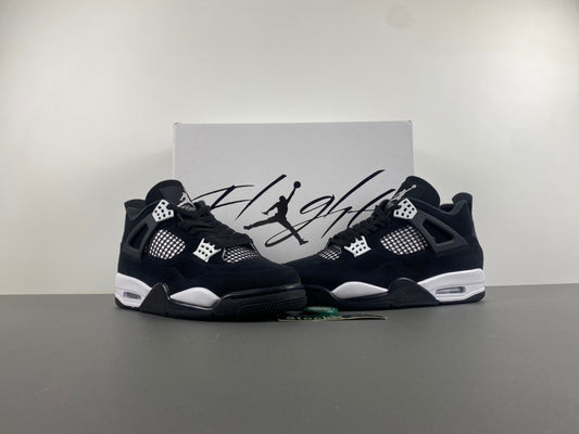 Nike Air Jordan 4 "White Thunder"