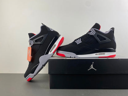 Nike Air Jordan 4 "Bred reinventadas"