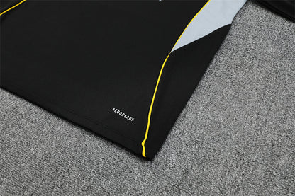 Real Madrid 25/26 Tracksuit - Black