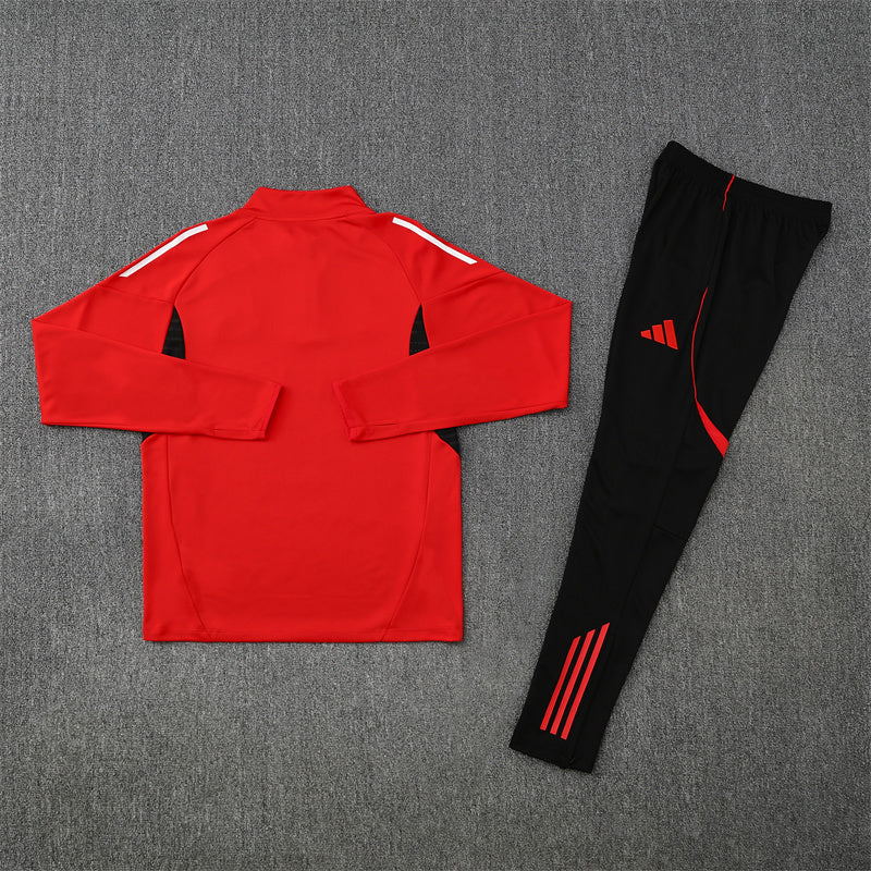 Manchester United 25/26 Tracksuit - Red
