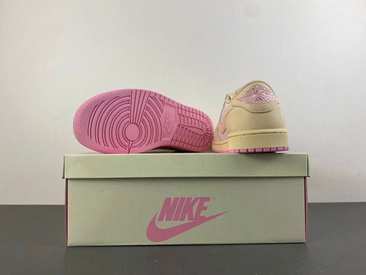 Nike Air Jordan 1 Retro Low OG SP x Travis Scott "Shy Pink"