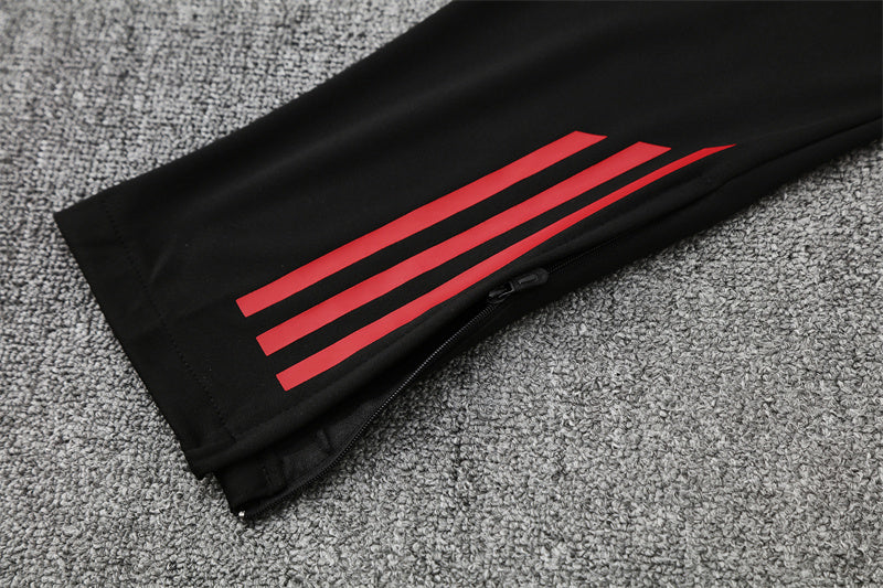 Manchester United 25/26 Tracksuit - Red