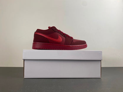 Nike Air Jordan 1 Retro Low SE "Día de San Valentín"