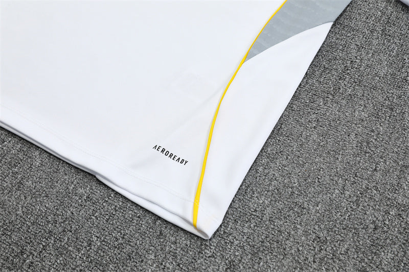Real Madrid 25/26 Tracksuit - White & Black