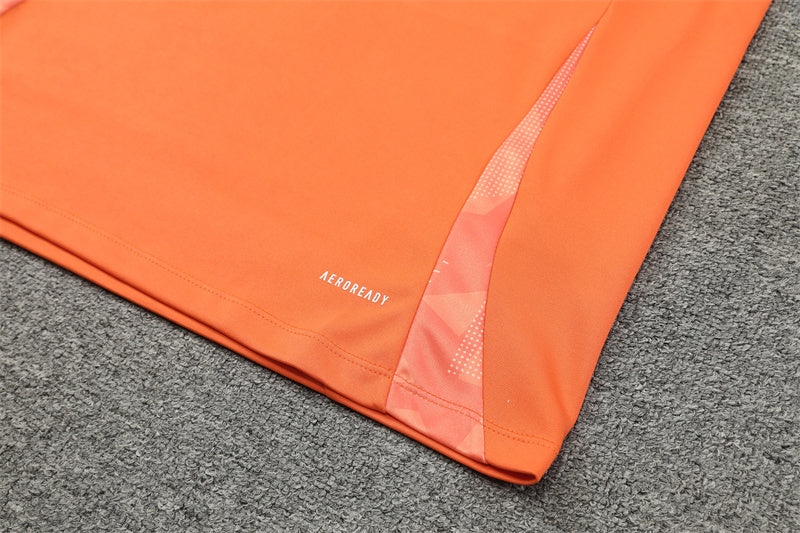 Manchester United 24/25 Tracksuit - Orange