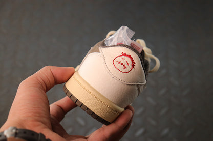 Nike air jordan 1 low x travis scott reverse mocha, all sizes available.