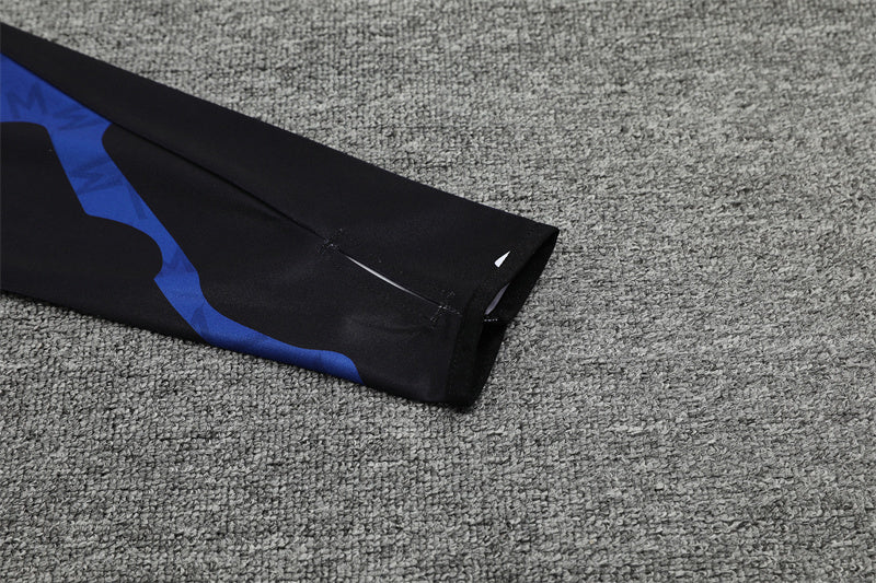 Manchester United 24/25 Tracksuit - Pre Match