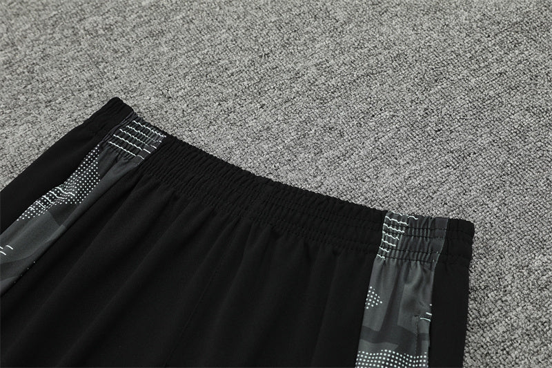 Real Madrid 24/25 Tracksuit - Pink