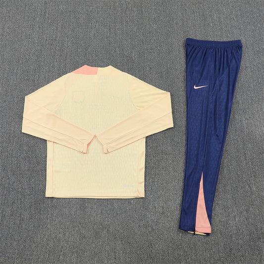 Barcelona 25/26 Tracksuit - Gold