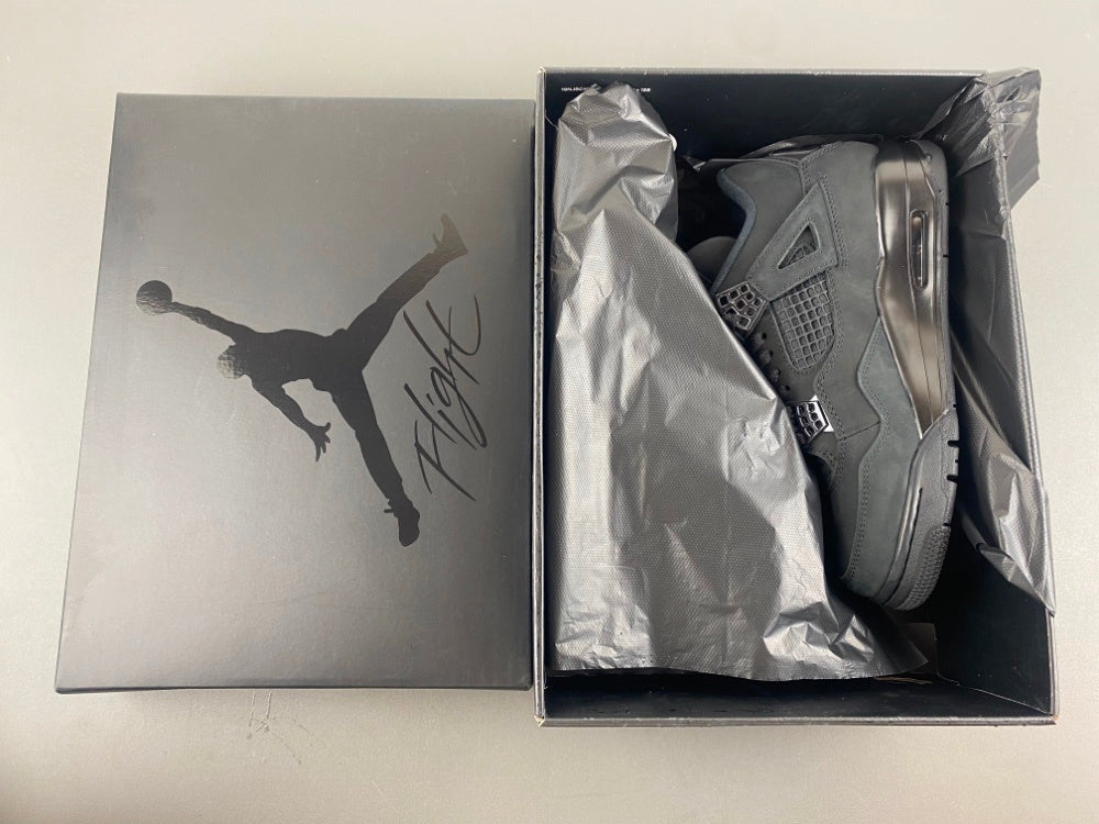Nike Air Jordan 4 "Black Cat"