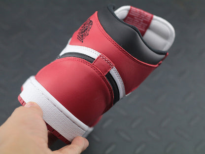Nike air jordan 1 chicago, all sizes available.