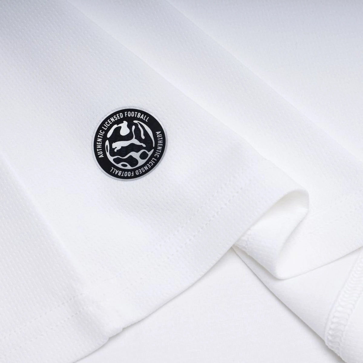 Valencia CF 26/27 Home Jersey