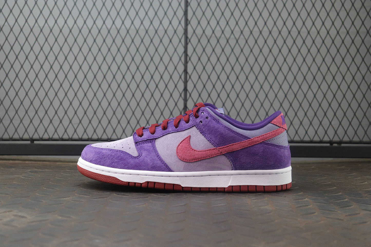 Nike dunk sb low plum, all sizes available.