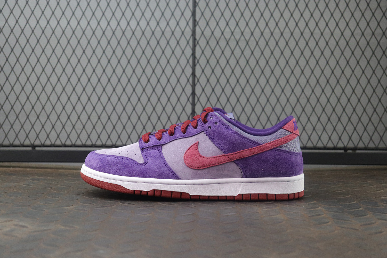 Nike dunk sb low plum, all sizes available.