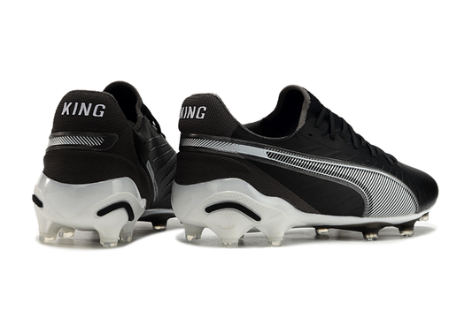 Puma king, black/grey, available in FG.