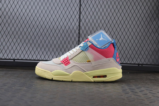 Nike air jordan 4 guava ice, all sizes available.

