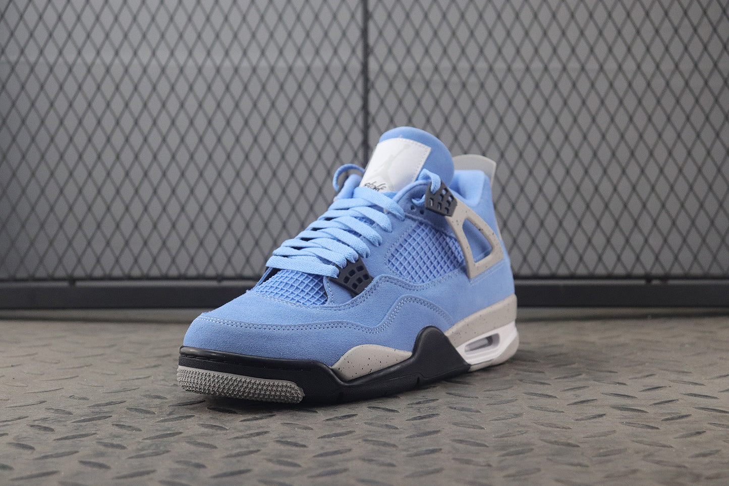 Nike air jordan 4 university blue, all sizes available.