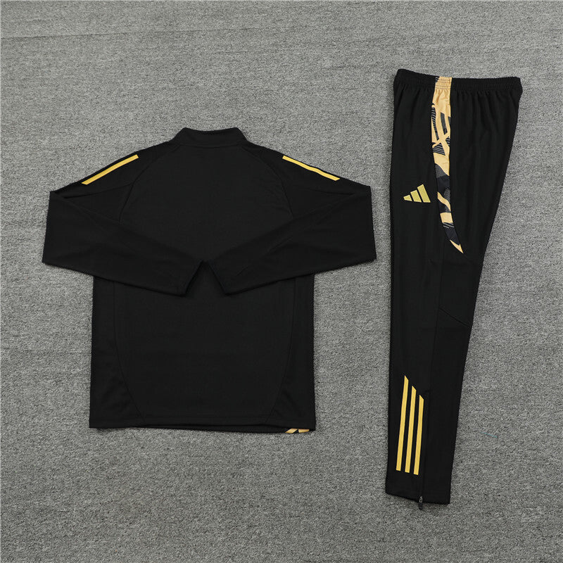Real Madrid 24/25 Tracksuit - Black