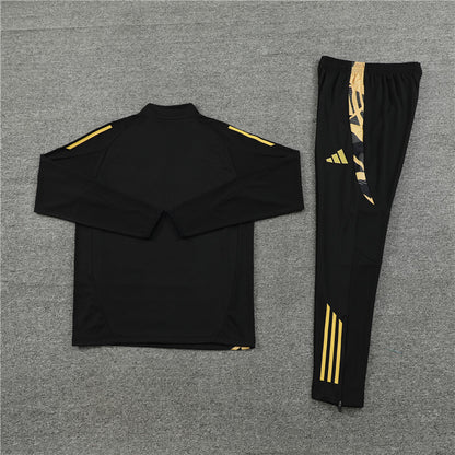 Real Madrid 24/25 Tracksuit - Black