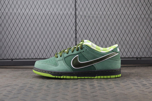 Nike dunk sb low green lobster, all sizes available.