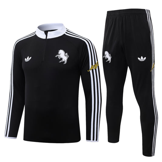 Adidas Juventus 2026/27 Full Black Quarter-Zip Soccer Tracksuit - AEROREADY Training Set