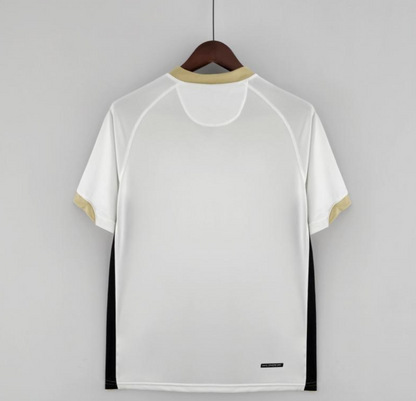 Manchester_United_2006_2007_White_Away_Jersey