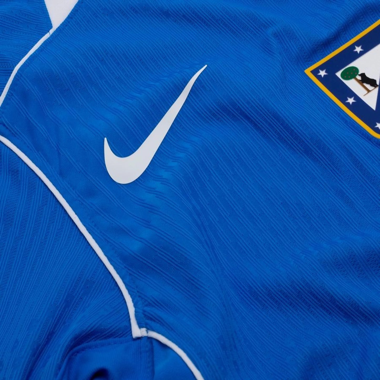 Nike logo view on the Atletico Madrid 2025/26 Third Blue Jersey