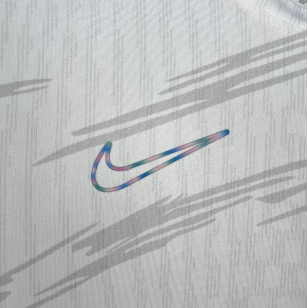 Nike logo view on the FC Barcelona 2025/2026 White Special Edition jersey