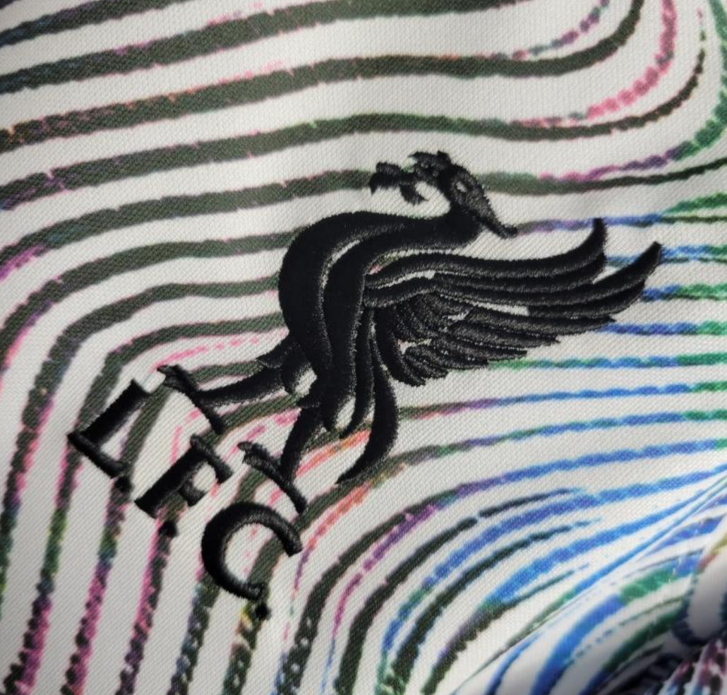 Liverpool 22/23 away white wavy shirt