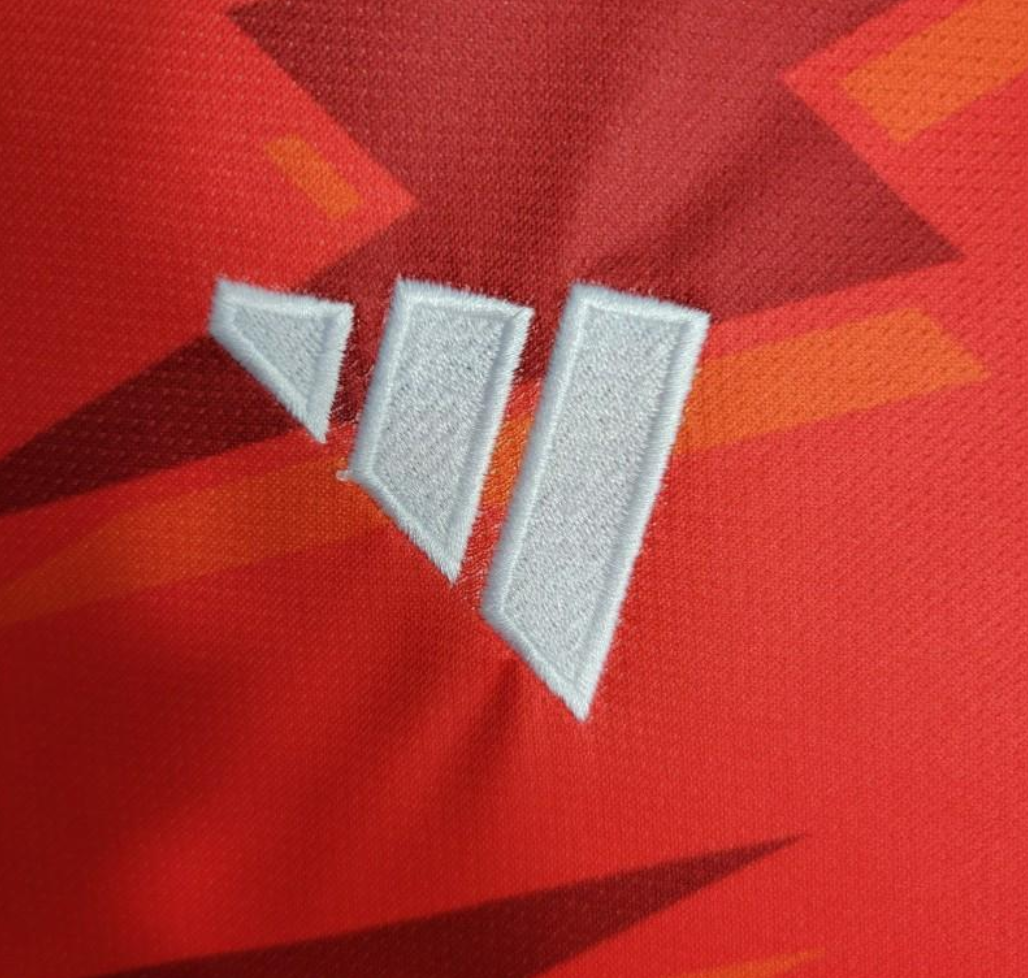 Arsenal 23/24 training red shirt