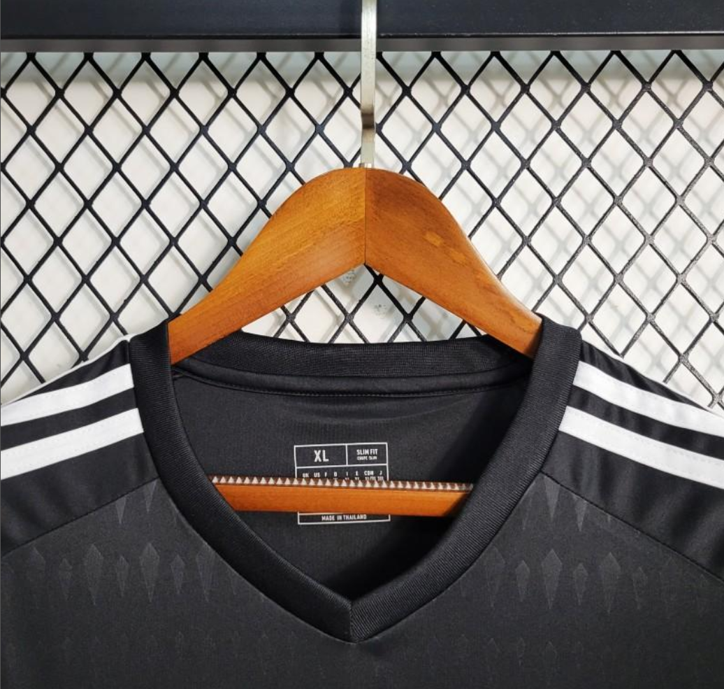 Arsenal 23/24 goalkeeper black shirt