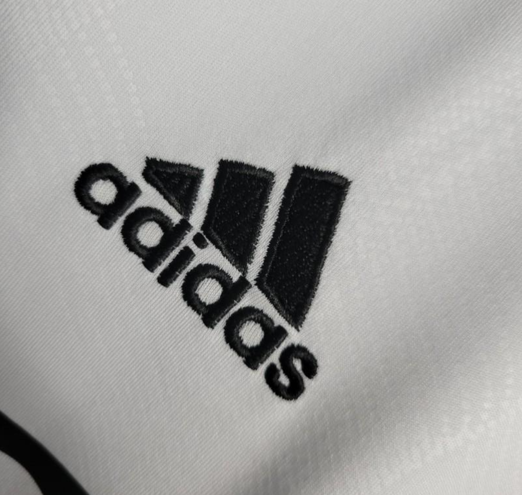 Manchester united 23/24 away white shirt