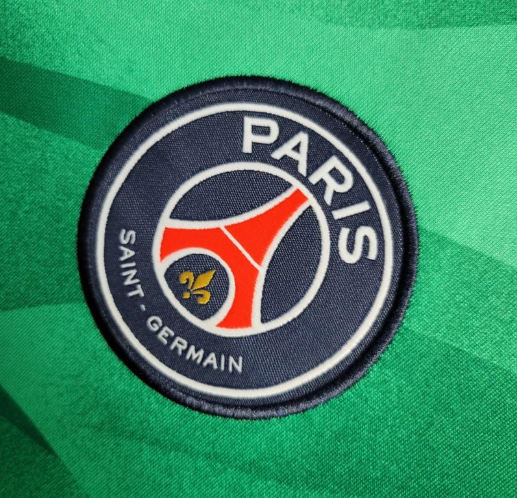 PSG 23/24 Goalkeeper Jersey