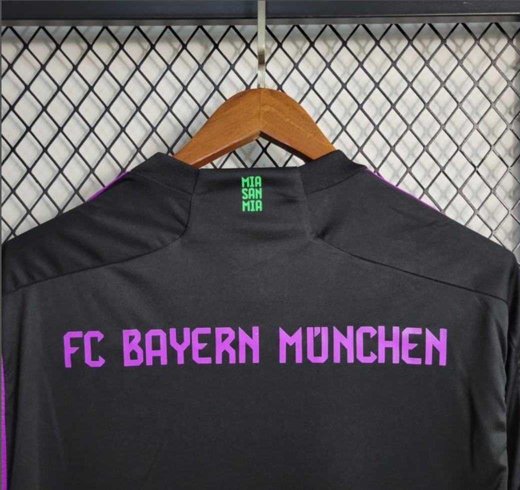 Bayern Munich 23/24 away black shirt