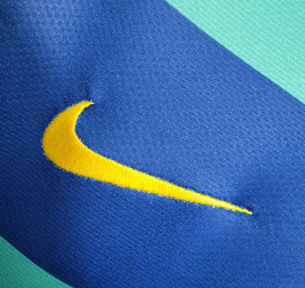 Barcelona 10/11 away green shirt